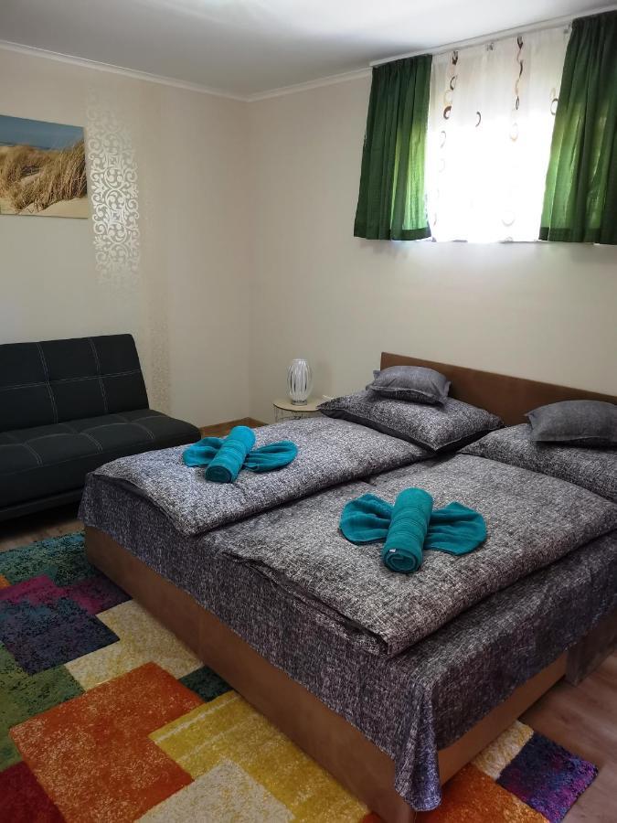 Lili Apartman Harkany Exterior photo