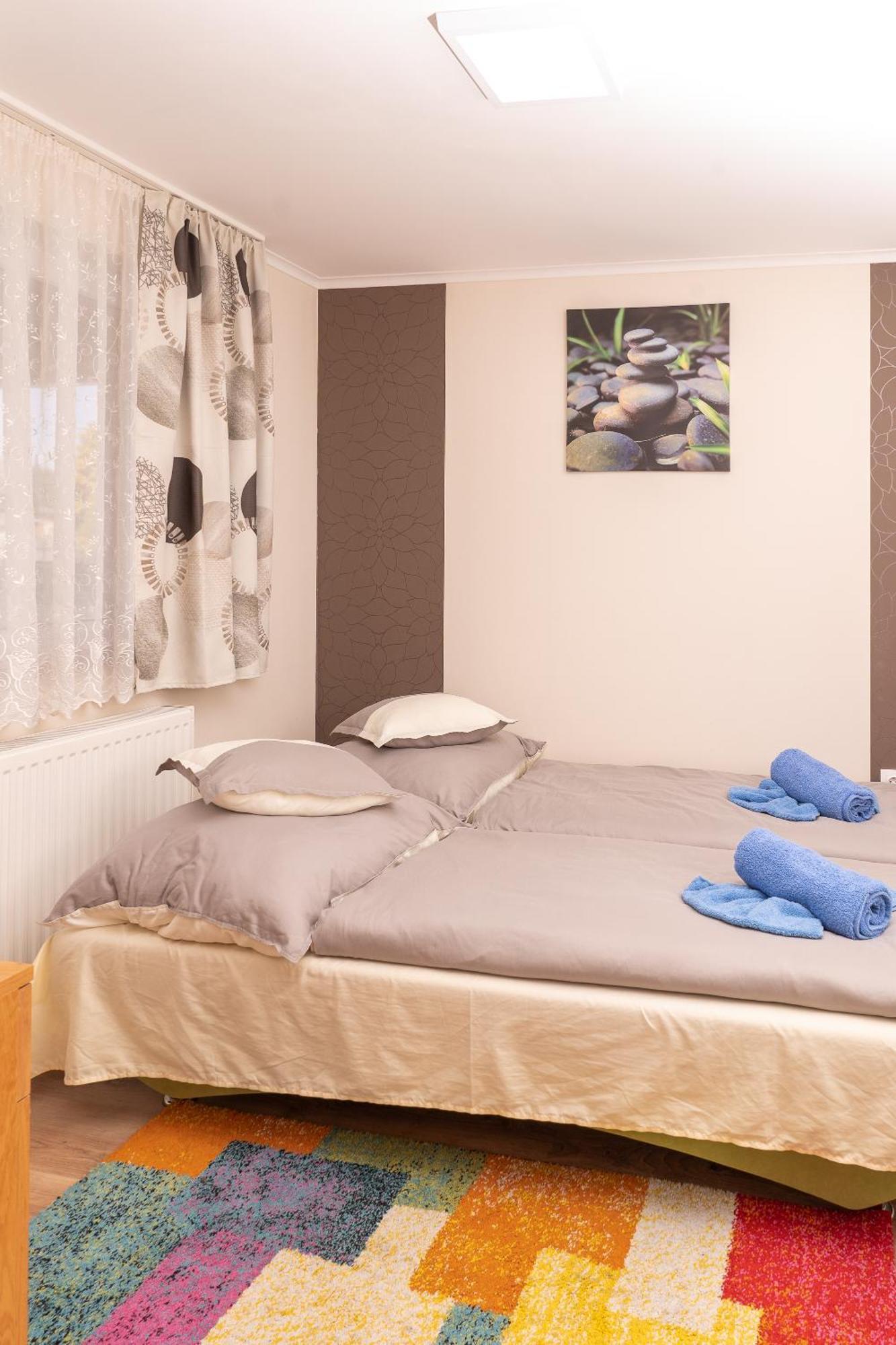 Lili Apartman Harkany Exterior photo