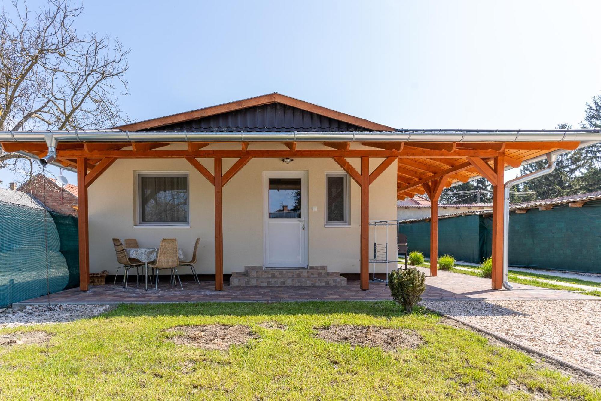 Lili Apartman Harkany Exterior photo