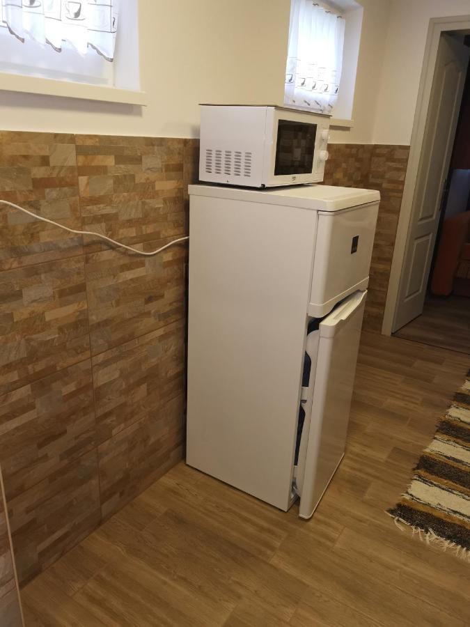 Lili Apartman Harkany Exterior photo